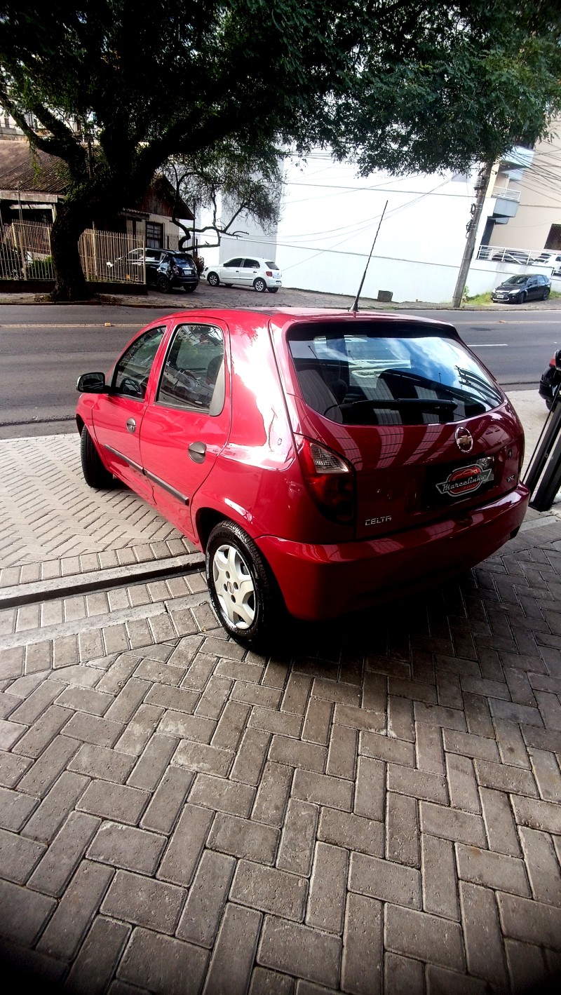 CELTA 1.0 MPFI VHC SPIRIT 8V GASOLINA 4P MANUAL - 2010 - CAXIAS DO SUL