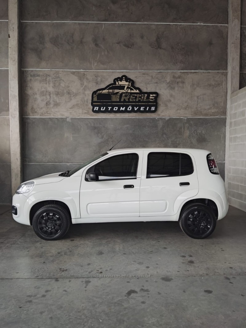 UNO 1.0 EVO ATTRACTIVE 8V FLEX 4P MANUAL - 2016 - VALE REAL