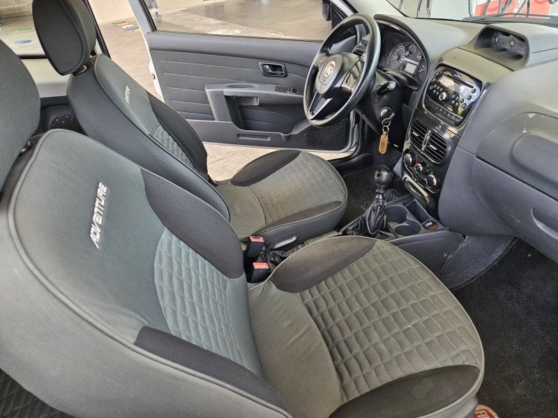 STRADA 1.8 MPI ADVENTURE LOCKER CD 16V FLEX 3P MANUAL - 2014 - CAXIAS DO SUL