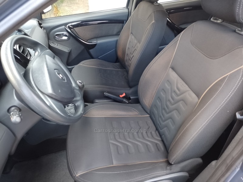 DUSTER 1.6 DYNAMIQUE 4X2 16V FLEX 4P MANUAL - 2019 - CAXIAS DO SUL