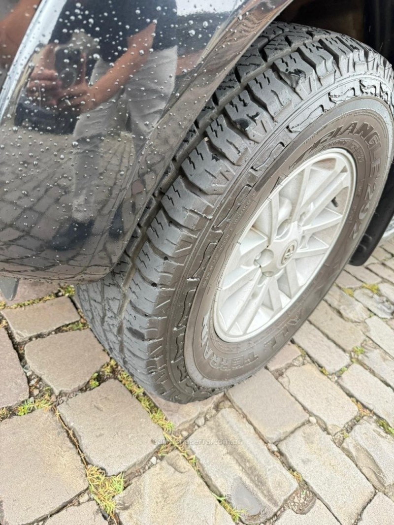 HILUX SW4 3.0 SRV 4X4 CD 16V TURBO INTERCOOLER DIESEL 4P AUTOMÁTICO - 2007 - CAXIAS DO SUL