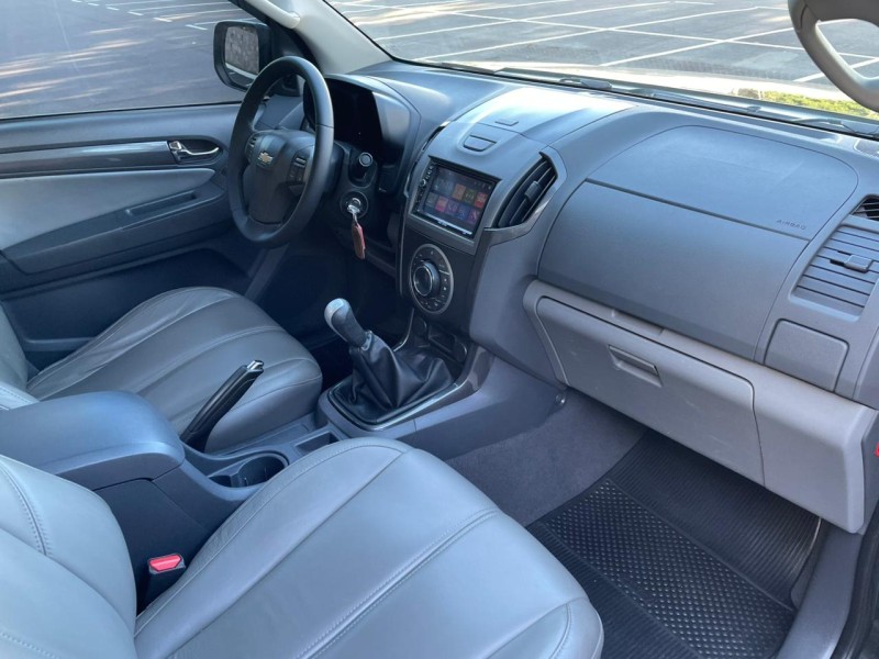 S10 2.4 LTZ 4X2 CD 8V FLEX 4P MANUAL - 2013 - CAXIAS DO SUL