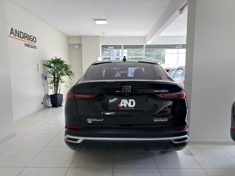 FASTBACK 1.0 IMPETUS 200 TURBO FLEX 4P AUTOMÁTICO - 2023 - CAXIAS DO SUL