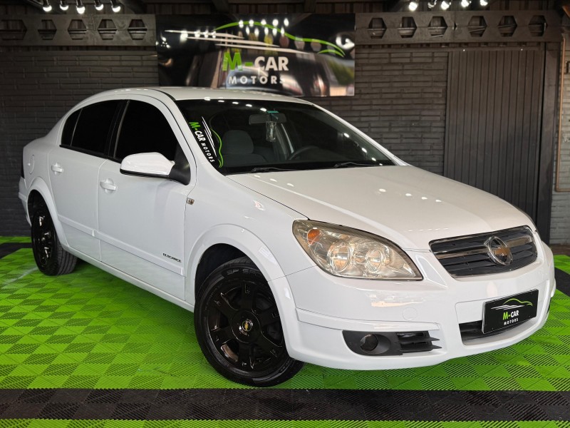 VECTRA 2.0 MPFI ELEGANCE 8V 140CV FLEX 4P MANUAL