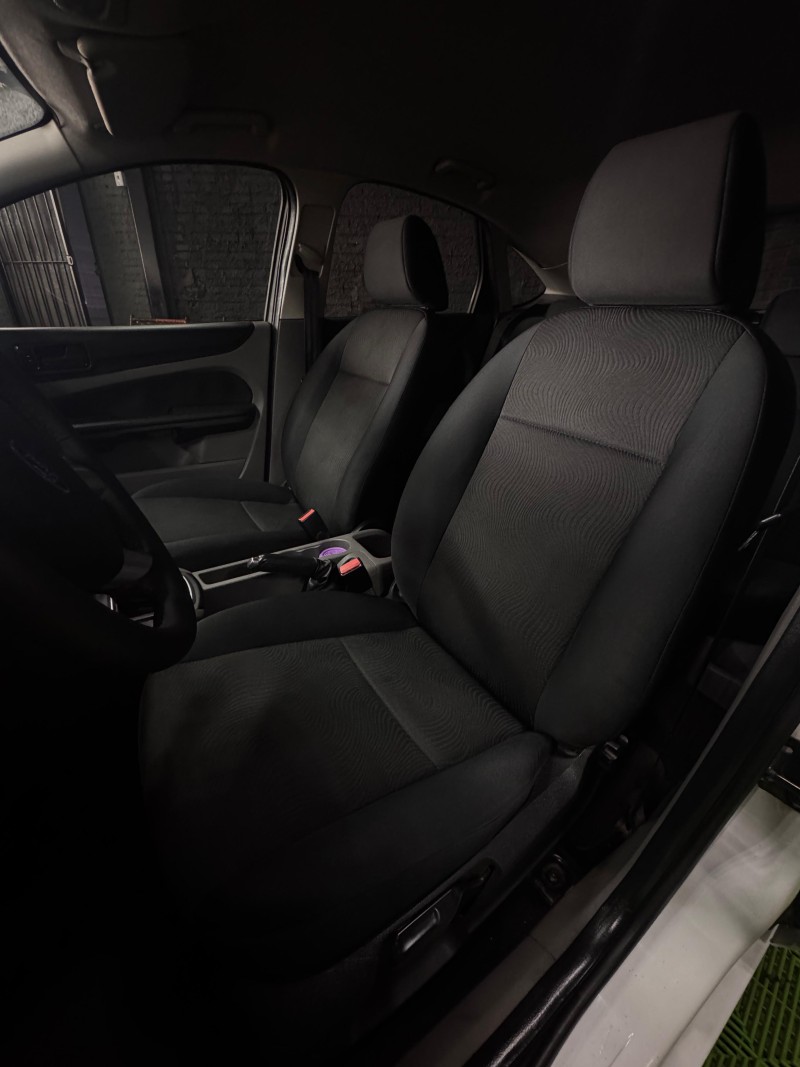 FOCUS 1.6 S 16V FLEX 4P MANUAL - 2013 - FELIZ