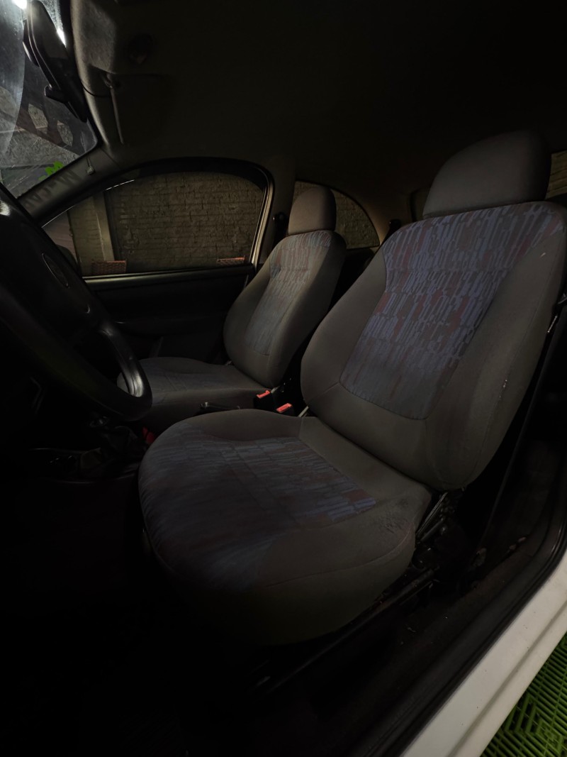 CELTA 1.0 MPFI SPIRIT 8V FLEX 4P MANUAL - 2011 - FELIZ