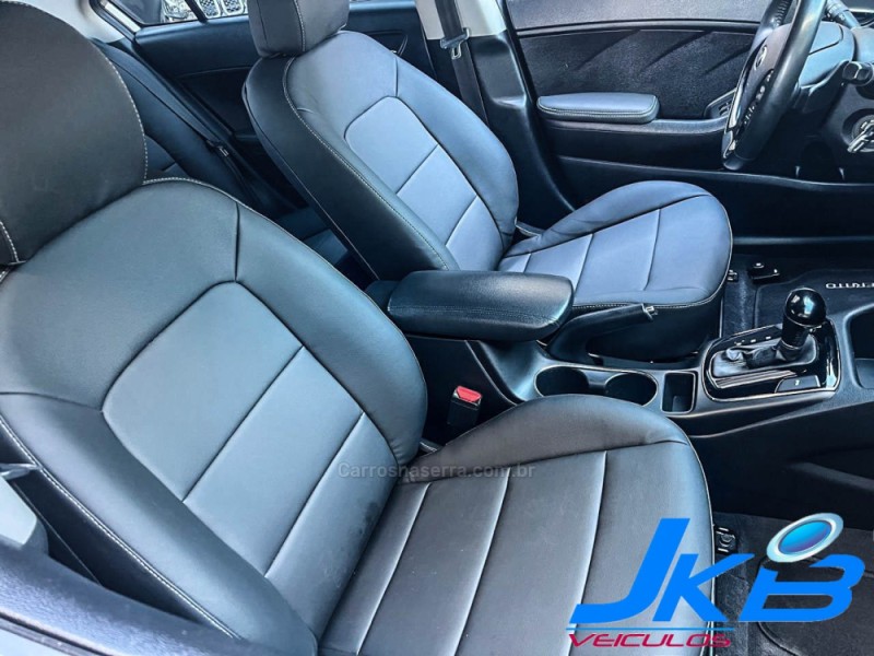 CERATO 1.6 16V SX4 FLEX 4P AUTOMÁTICO - 2019 - NOVO HAMBURGO