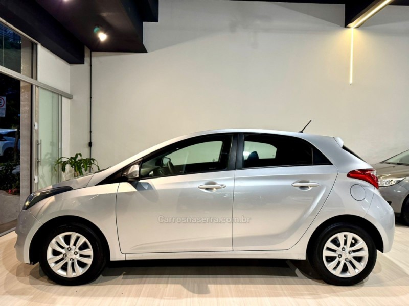 HB20 1.6 COMFORT 16V FLEX 4P MANUAL - 2017 - BENTO GONçALVES