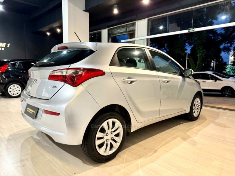 HB20 1.6 COMFORT 16V FLEX 4P MANUAL - 2017 - BENTO GONçALVES