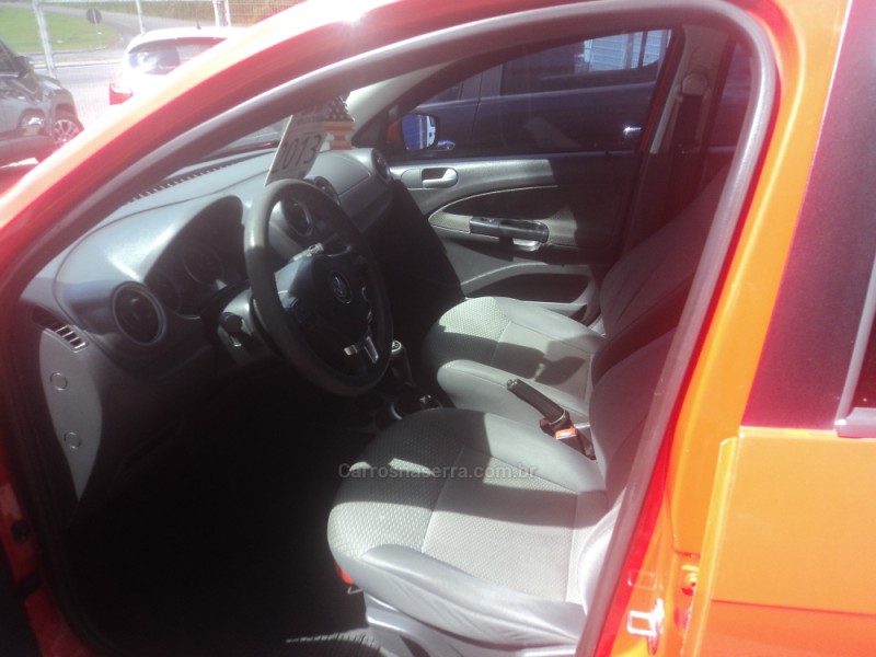 GOL 1.6 MI TRENDLINE 8V FLEX 4P MANUAL - 2013 - FARROUPILHA