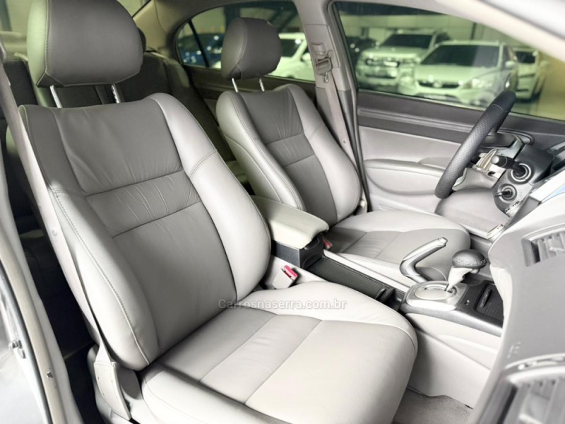 CIVIC 1.8 LXS 16V FLEX 4P AUTOMÁTICO - 2011 - NOVO HAMBURGO