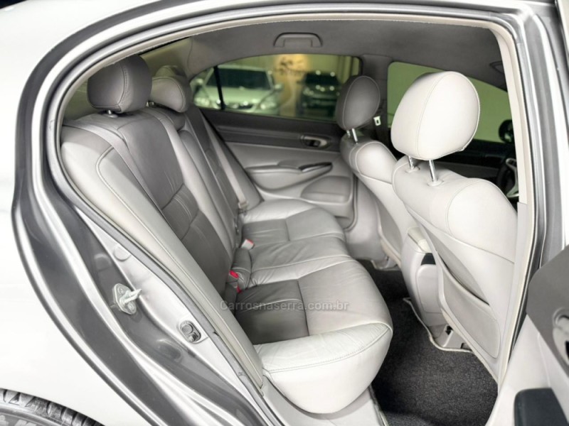 CIVIC 1.8 LXS 16V FLEX 4P AUTOMÁTICO - 2011 - NOVO HAMBURGO