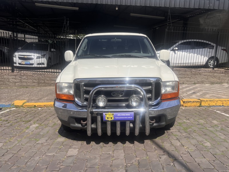 F-250 4.2 XLT 4X2 CD TURBO INTERCOOLER DIESEL 4P MANUAL - 2000 - GARIBALDI