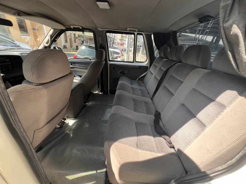 F-250 4.2 XLT 4X2 CD TURBO INTERCOOLER DIESEL 4P MANUAL - 2000 - GARIBALDI