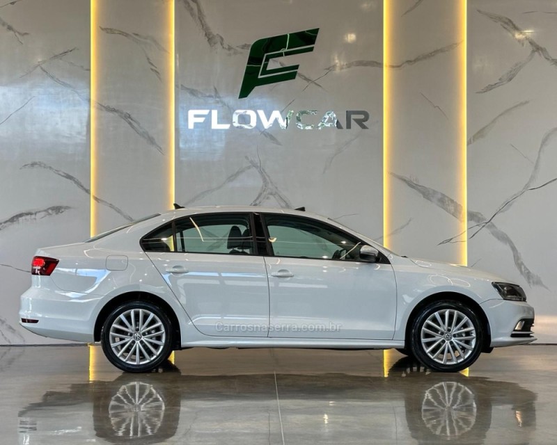 JETTA 1.4 16V TSI COMFORTLINE FLEX 4P TIPTRONIC - 2016 - GARIBALDI