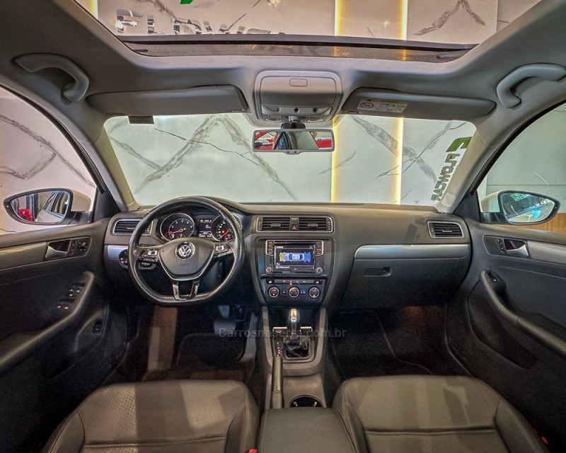 JETTA 1.4 16V TSI COMFORTLINE FLEX 4P TIPTRONIC - 2016 - GARIBALDI