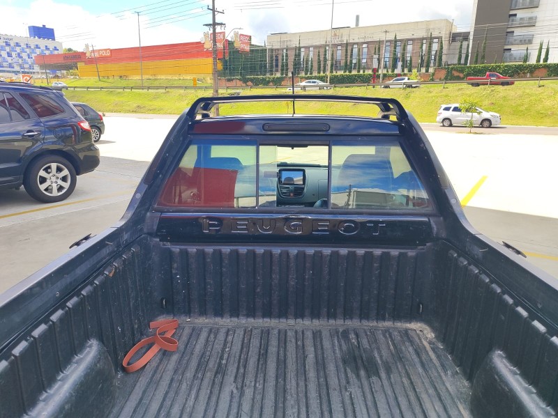 HOGGAR 1.4 XR FLEX 2P MANUAL - 2011 - FARROUPILHA