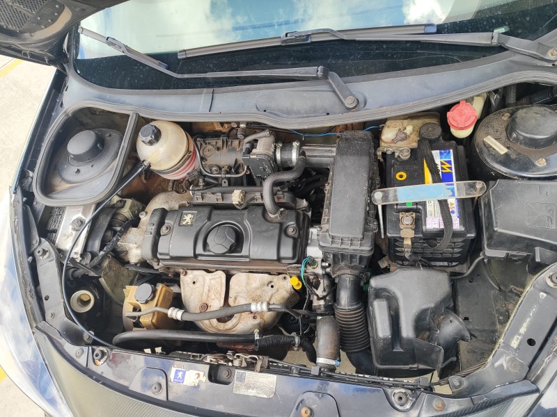 HOGGAR 1.4 XR FLEX 2P MANUAL - 2011 - FARROUPILHA