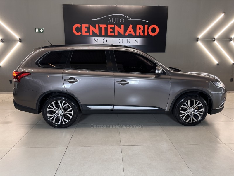 OUTLANDER 2.0 16V GASOLINA 4P AUTOMÁTICO - 2016 - SAPIRANGA