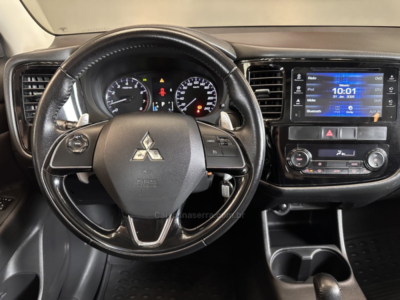 OUTLANDER 2.0 16V GASOLINA 4P AUTOMÁTICO - 2016 - SAPIRANGA