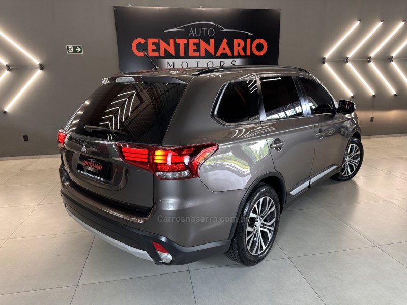OUTLANDER 2.0 16V GASOLINA 4P AUTOMÁTICO - 2016 - SAPIRANGA