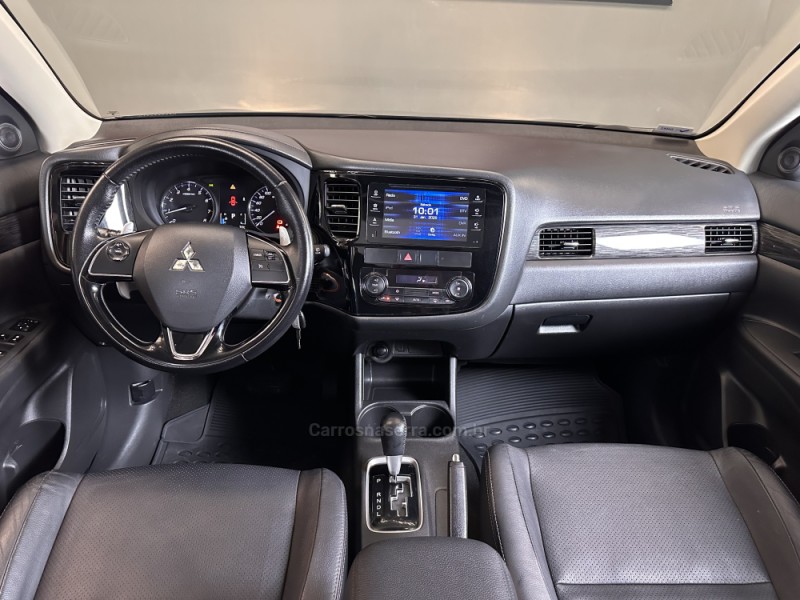 OUTLANDER 2.0 16V GASOLINA 4P AUTOMÁTICO - 2016 - SAPIRANGA