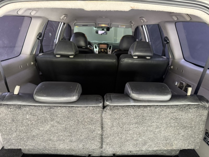 PAJERO DAKAR 3.2 HPE 4X4 7 LUGARES 16V TURBO INTERCOOLER DIESEL 4P AUTOMÁTICO - 2012 - MUçUM