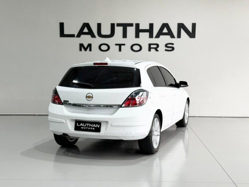 VECTRA 2.0 MPFI GT HATCH 8V FLEX 4P MANUAL - 2008 - NOVO HAMBURGO