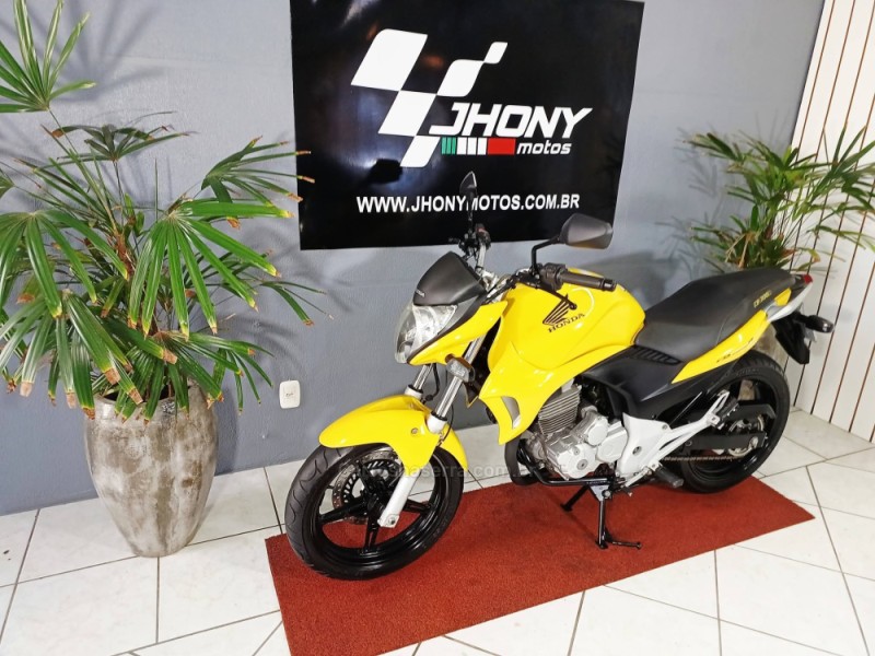 CB 300R  - 2013 - CAXIAS DO SUL