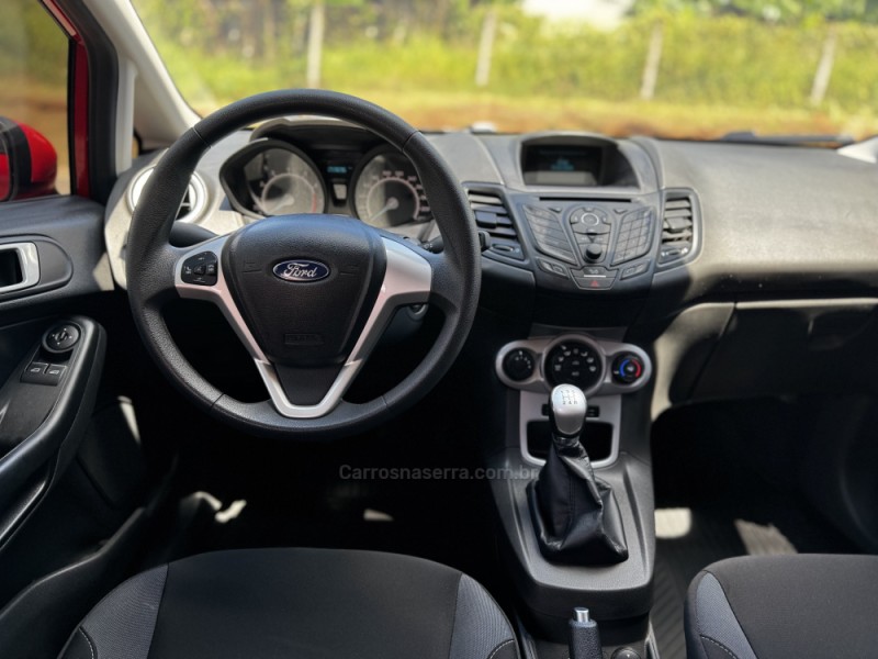 FIESTA 1.6 SE HATCH 16V FLEX 4P MANUAL - 2018 - FELIZ