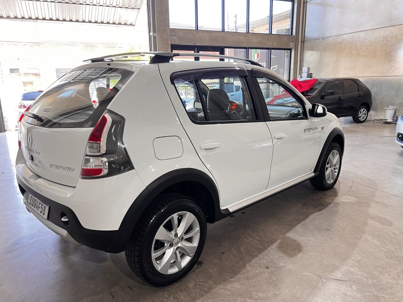 SANDERO 1.6 STEPWAY 16V FLEX 4P AUTOMÁTICO - 2014 - CAXIAS DO SUL