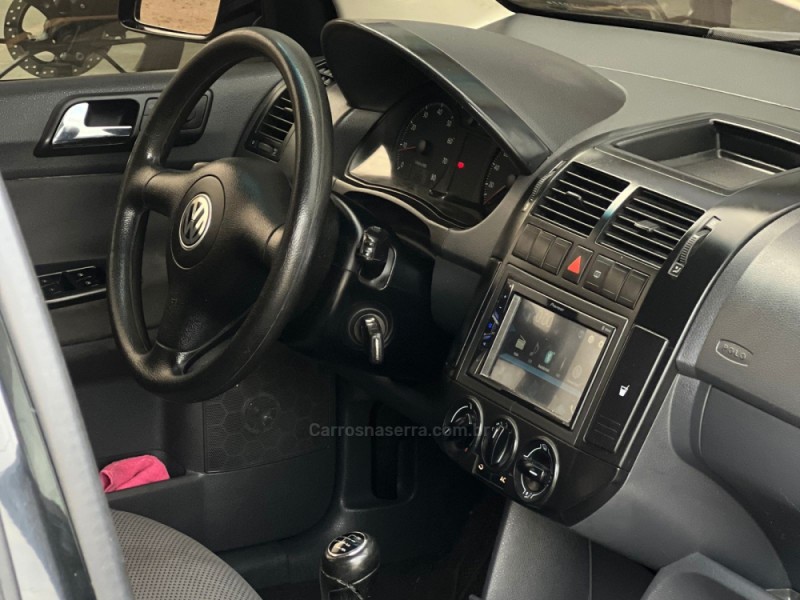 POLO 1.6 MI SPORTLINE 8V GASOLINA 4P MANUAL - 2007 - ESTâNCIA VELHA