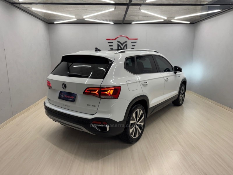 TAOS 1.4 16V HIGHLINE TSI FLEX 4P AUTOMÁTICO - 2022 - CAXIAS DO SUL