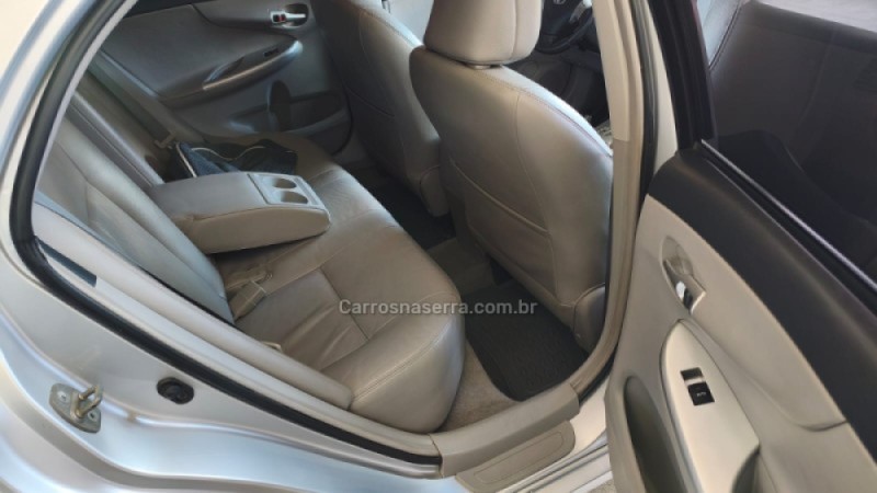 COROLLA 2.0 XEI 16V FLEX 4P AUTOMÁTICO - 2013 - CAXIAS DO SUL