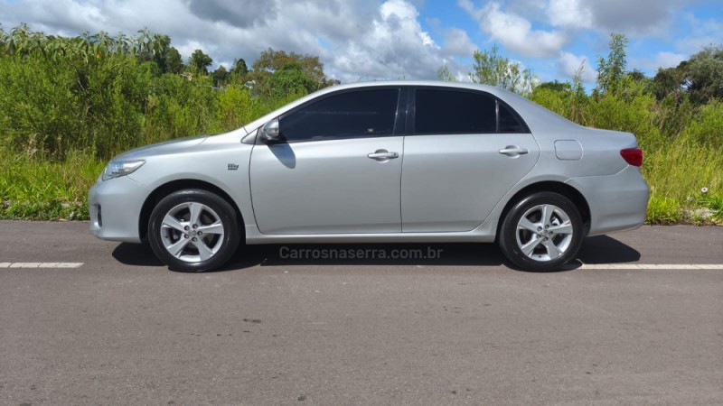 COROLLA 2.0 XEI 16V FLEX 4P AUTOMÁTICO - 2013 - CAXIAS DO SUL