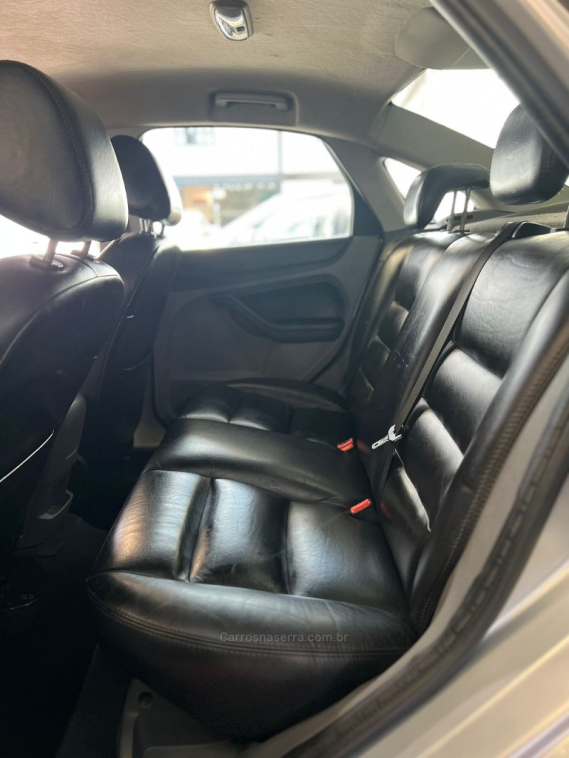 FOCUS 2.0 16V FLEX 4P AUTOMÁTICO - 2009 - PASSO FUNDO