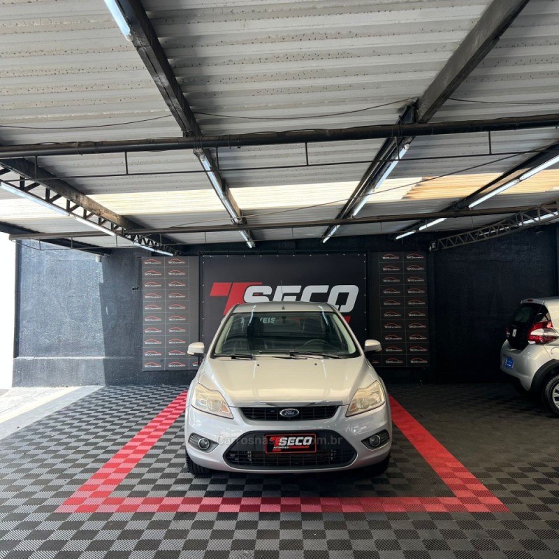 FOCUS 2.0 16V FLEX 4P AUTOMÁTICO - 2009 - PASSO FUNDO