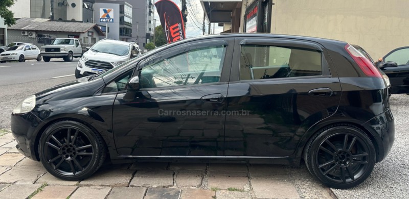 PUNTO 1.4 ELX 8V FLEX 4P MANUAL - 2010 - CAXIAS DO SUL