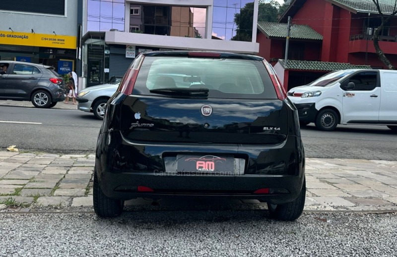 PUNTO 1.4 ELX 8V FLEX 4P MANUAL - 2010 - CAXIAS DO SUL