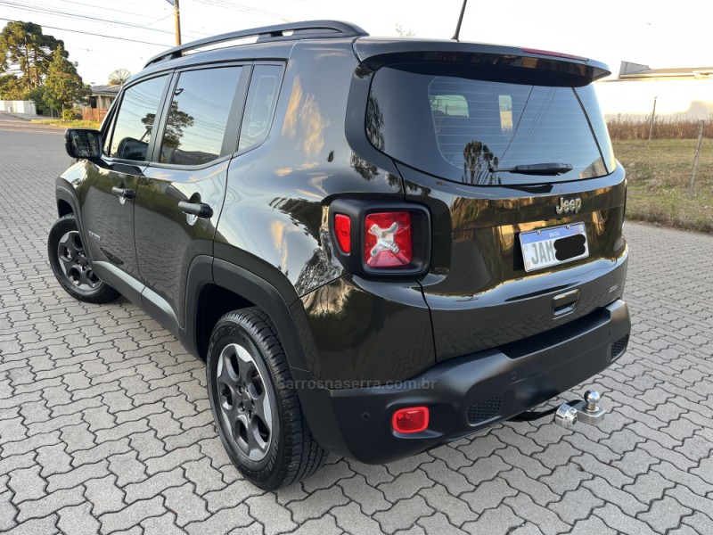 RENEGADE 1.8 16V STD FLEX 4P AUTOMÁTICO - 2021 - CAXIAS DO SUL