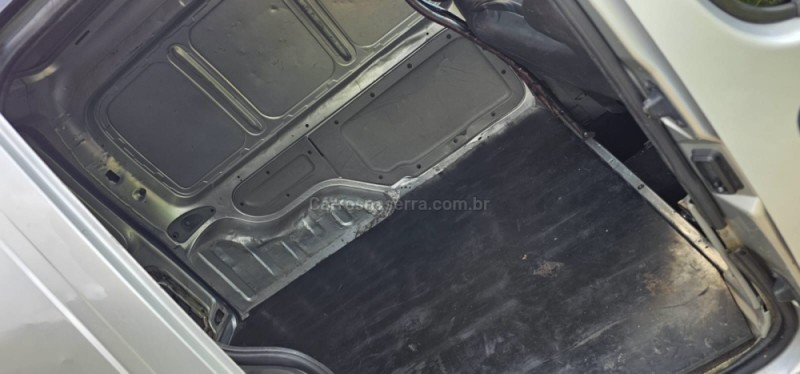 KANGOO 1.6 EXPRESS 16V FLEX 4P MANUAL - 2013 - IVOTI