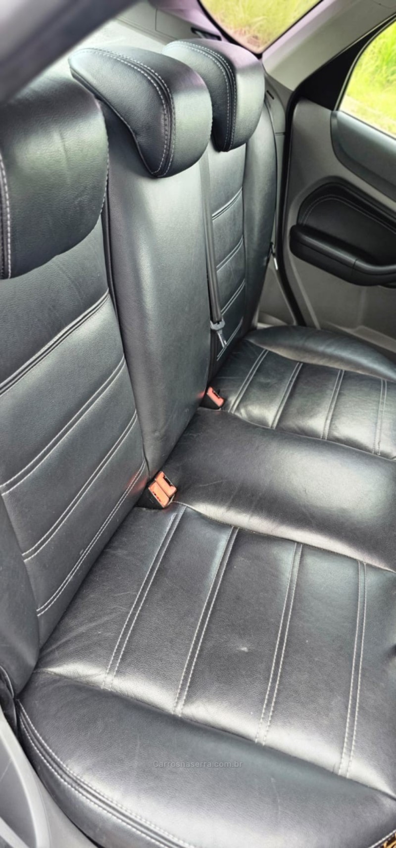 FOCUS 1.6 8V FLEX 4P MANUAL - 2013 - IVOTI