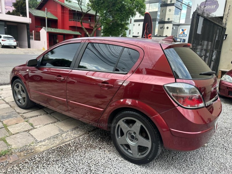VECTRA 2.0 SFI GT HATCH 8V FLEX 4P MANUAL - 2009 - CAXIAS DO SUL