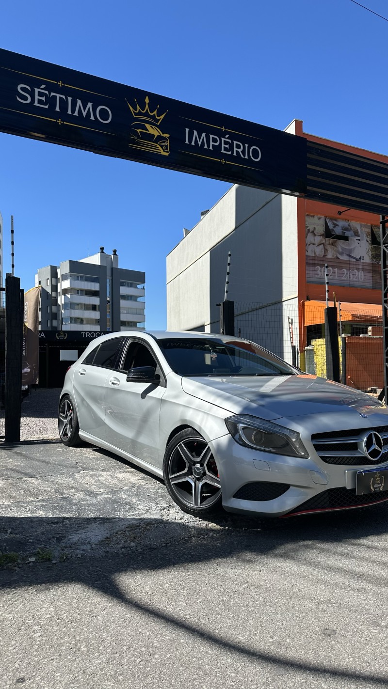 A 200 1.6 TURBO URBAN 16V GASOLINA 4P AUTOMÁTICO - 2015 - CAXIAS DO SUL
