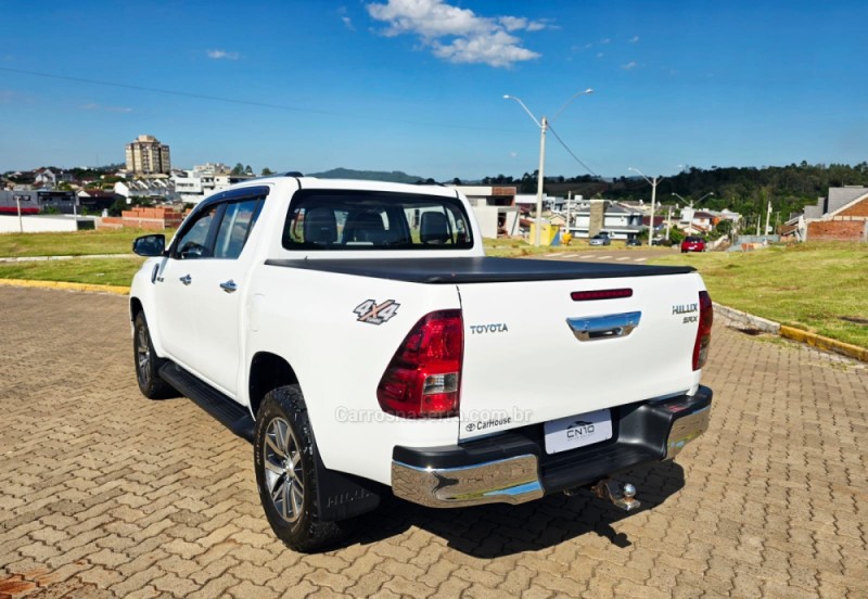 HILUX 2.8 SRX 4X4 CD 16V DIESEL 4P AUTOMÁTICO - 2018 - LAJEADO
