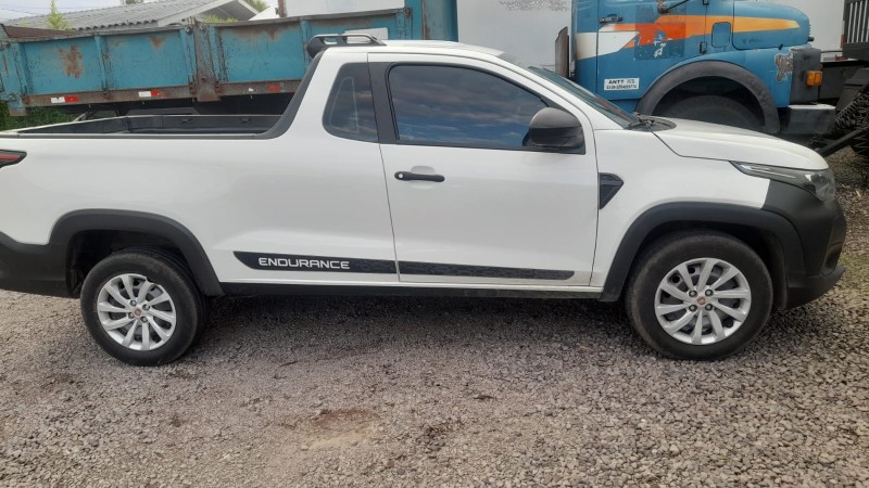 STRADA 1.4 ENDURANCE CS PLUS 8V FLEX 2P MANUAL - 2022 - CAXIAS DO SUL