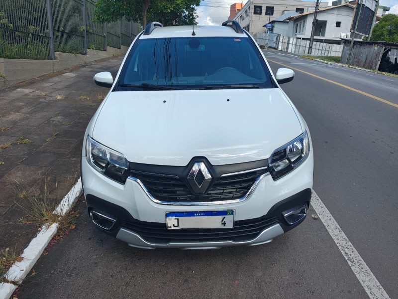 SANDERO 1.6 STEPWAY ICONIC X-TRONIC 16V FLEX 4P AUTOMÁTICO - 2022 - FARROUPILHA