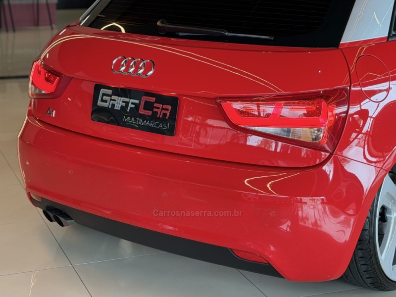 A1 1.4 TFSI SPORTBACK ATTRACTION 16V 122CV GASOLINA 4P S-TRONIC - 2011 - DOIS IRMãOS