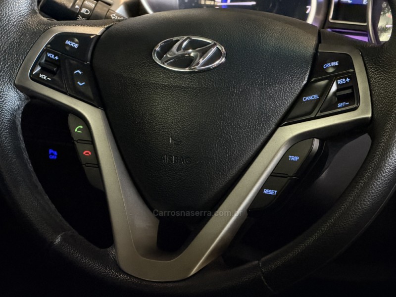 VELOSTER 1.6 16V GASOLINA 3P AUTOMÁTICO - 2013 - DOIS IRMãOS