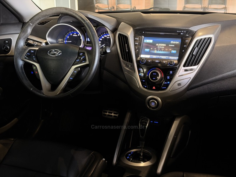 VELOSTER 1.6 16V GASOLINA 3P AUTOMÁTICO - 2013 - DOIS IRMãOS